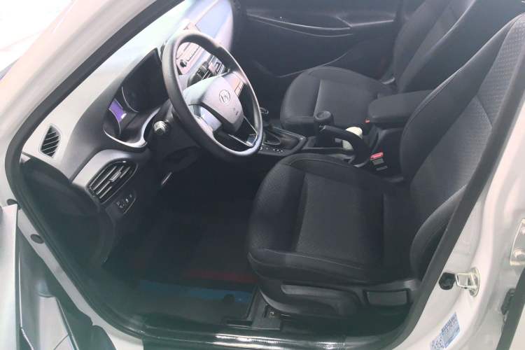 Used Hyundai Celesta 2020 1.6L Automatic GL Enjoyable Edition