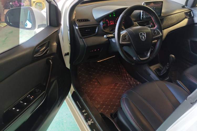 Used Baojun 310 2020 1.2L Manual Comfort Edition