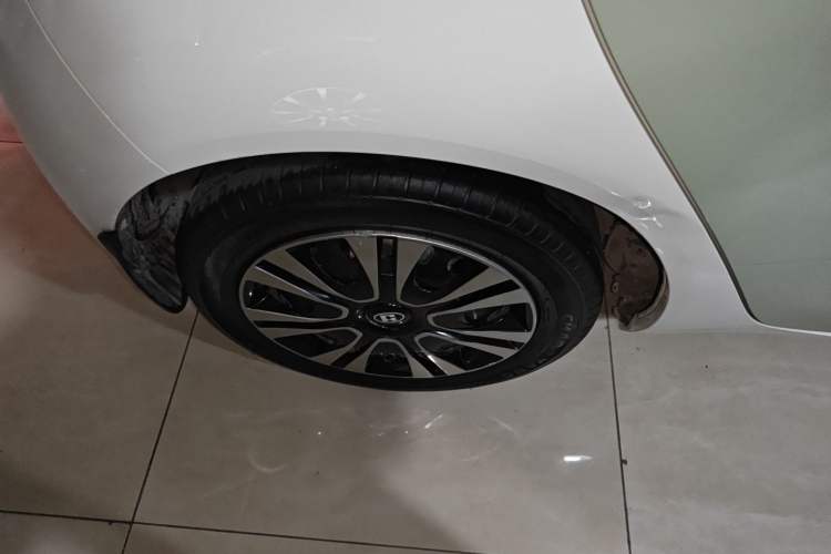 Used ORA Black Cat 2022 Updated Version 301 km Cute Pet Edition Lithium Iron Phosphate
