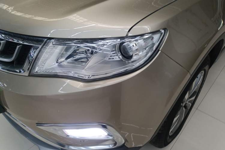 Used Geely Auto Emgrand X7 Sport 2016 1.8TD Automatic ZhiShang Model
