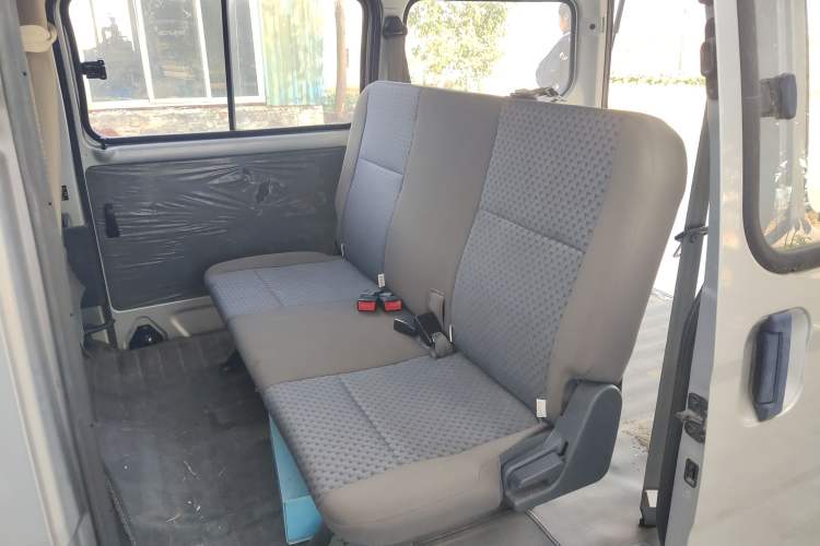 Used Wuling Zhiguang 2020 1.2L Practical Model China VI LSI
