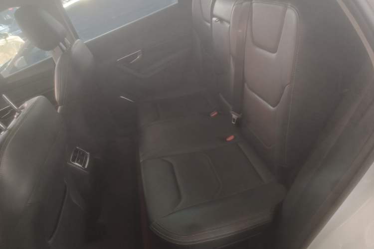 Used BYD Song Pro New Energy 2019 DM 1.5T Four-Wheel Drive Performance Edition Deluxe Model
