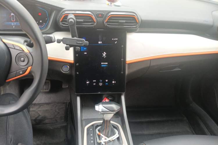 Used Dongfeng Aeolus Yixuan 2023 Mach Edition 1.5L Automatic Chasing Shadow Version
