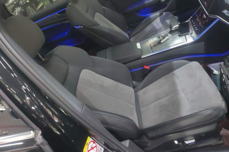 Used Audi A6L 2024 40 TFSI Luxury Dynamic Edition
