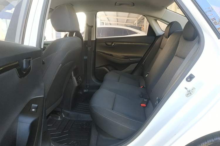 Used Hyundai Celesta 2020 1.6L Automatic GL Enjoyable Edition