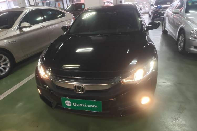 Used Honda Civic 2016 220TURBO CVT Luxury Edition