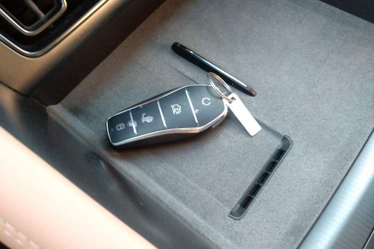 Used BYD Song L EV 2025 662 km Advanced Intelligent Driving Version