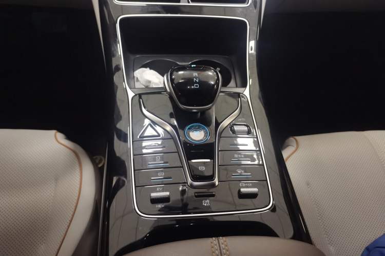 Used BYD Qin PLUS 2024 HONOR Edition DM-i 120KM Leading Model