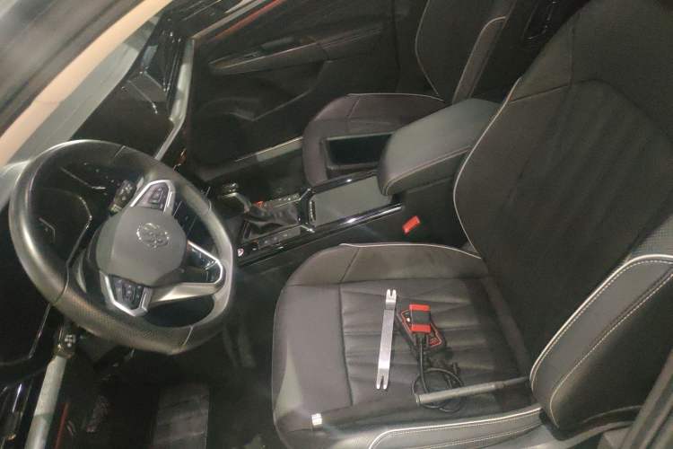 Used Volkswagen Passat 2022 330TSI Starry Luxury Edition
