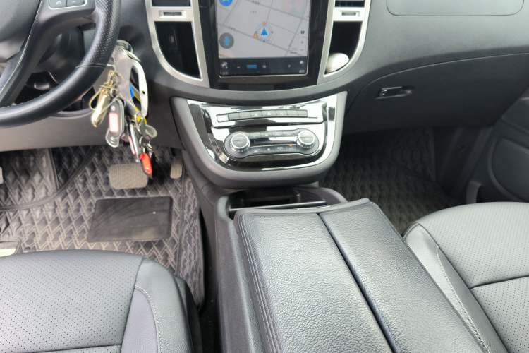 Used Mercedes-Benz Vito 2021 2.0T Business Version 7 Seats
