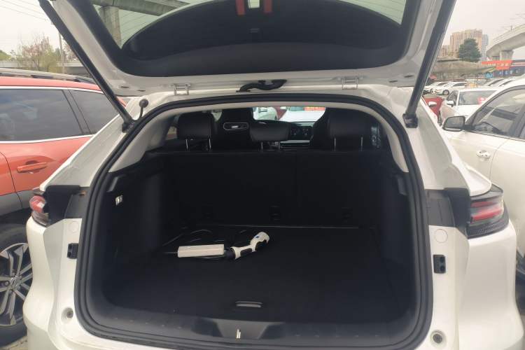 Used Changan UNI-K iDD 2022 Blue Whale iDD 130km 1.5T Prestige Model
