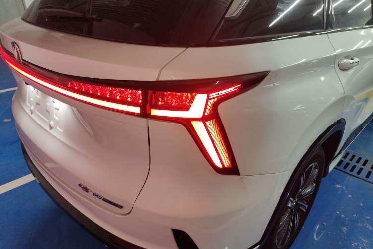 Used Changan CS75 PLUS 2023 3rd Generation 1.5T Automatic Prestige Model
