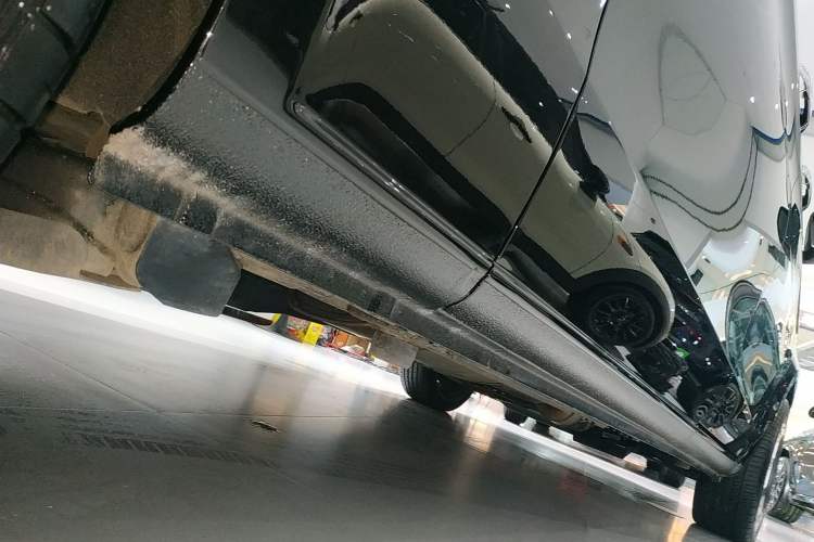 Used Mercedes-Benz Vito 2021 2.0T Elite Version 7 Seats
