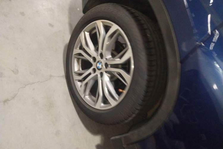 Used BMW X1 2018 sDrive20Li Leading Model
