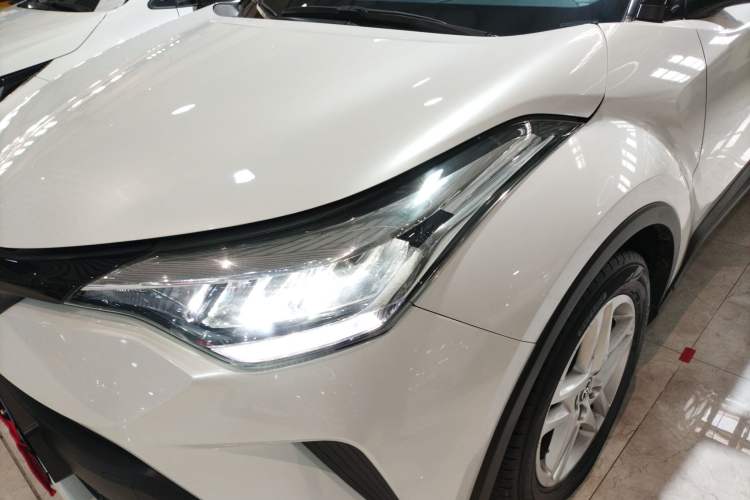 Used Toyota C-HR 2022 2.0L Leading Edition
