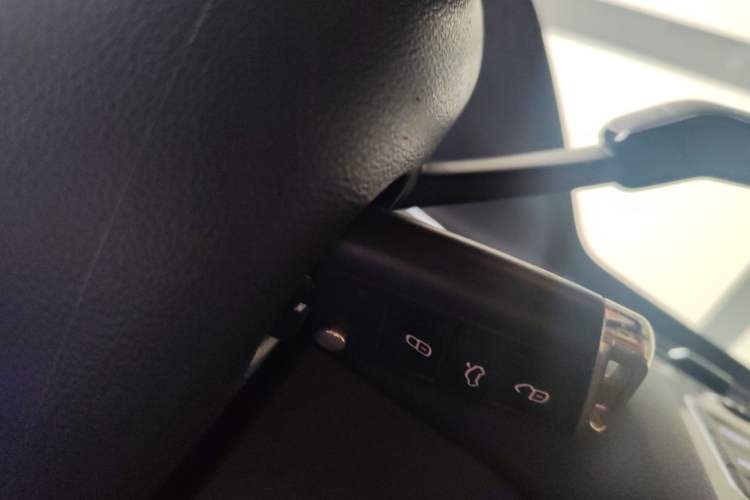 Used Volkswagen Golf 2017 230TSI Automatic Comfort Edition – Celebrating Milestone of One Million Units
