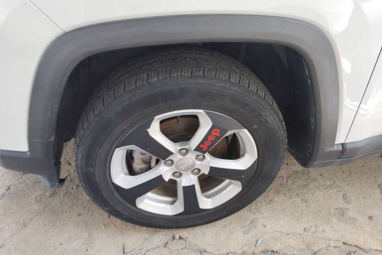 Used  Compass 2017 200T Automatic Comfort Edition
