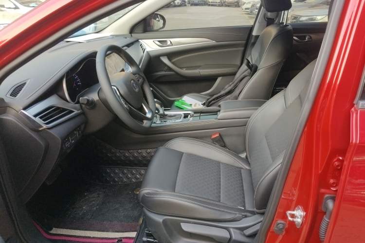 Used Changan Eado 2018 High-Energy Edition 1.6L GDI Automatic Pioneer Model China V Standard
