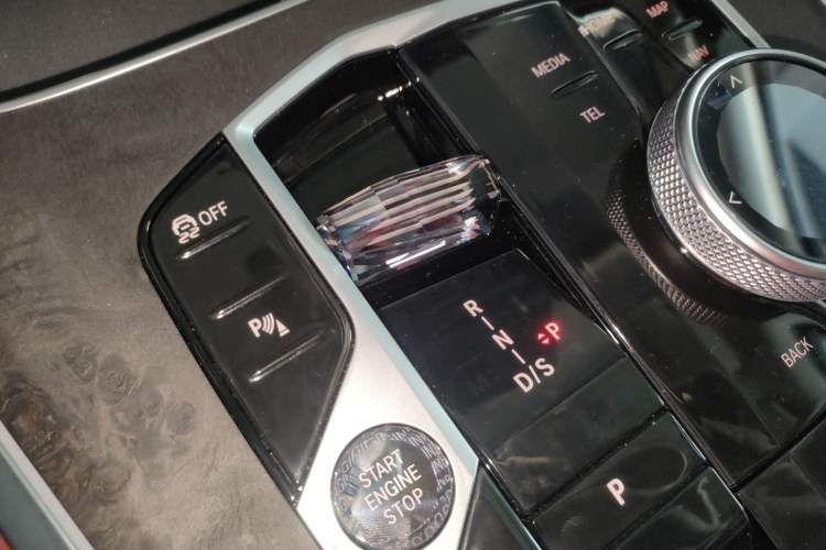 Used BMW X5 2023 xDrive 30Li Luxury M Sport Package
