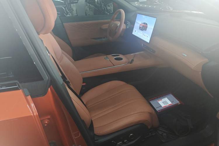 Used  S07 2024 215Max Qiankun Intelligent Driving ADS SE Range-Extended Version
