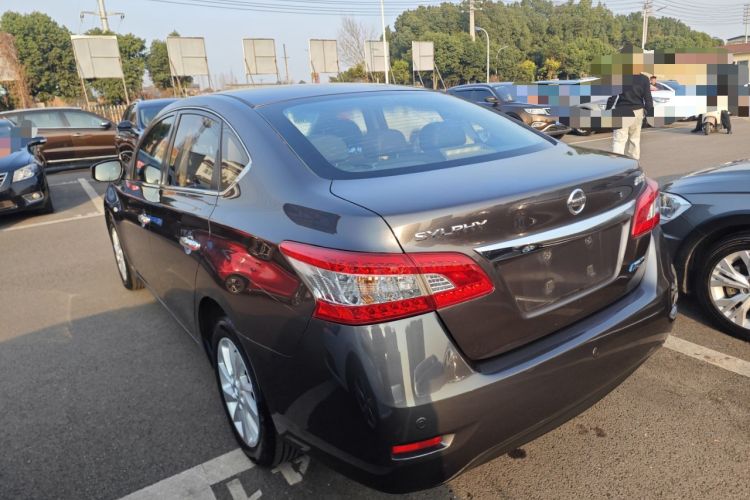 Used Nissan Sylphy 2014 1.6XV CVT Deluxe Edition
