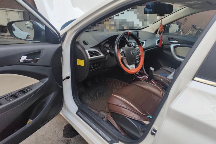 Used Changan Alsvin V7 2016 1.6L Manual Enjoyment Model China IV Standard