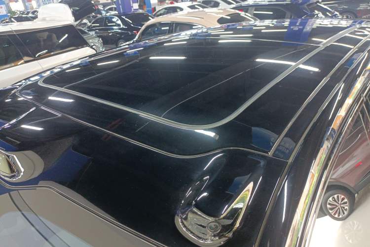 Used Nio ES8 2023 75 kWh Executive Edition
