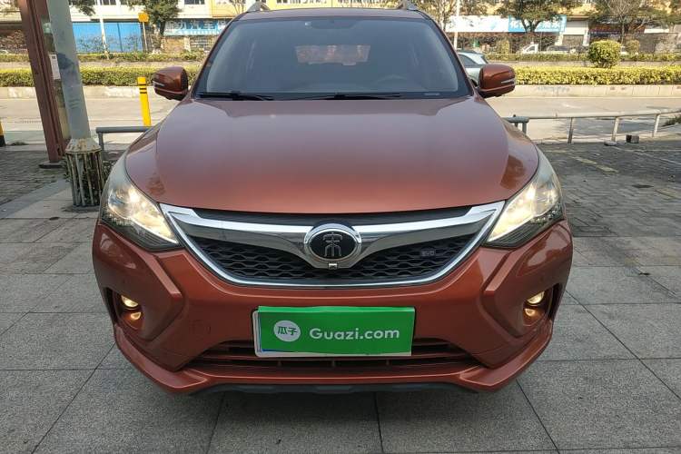 Used BYD Song 2016 GaiShi Edition 1.5TID Automatic Elite Model
