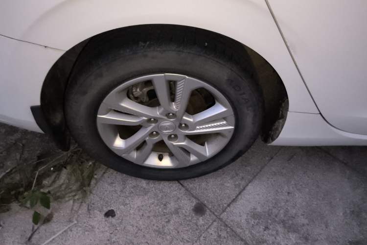 Used Changan Eado 2019 High-Energy Edition 1.6L GDI Manual Pioneer Model China VI Standard