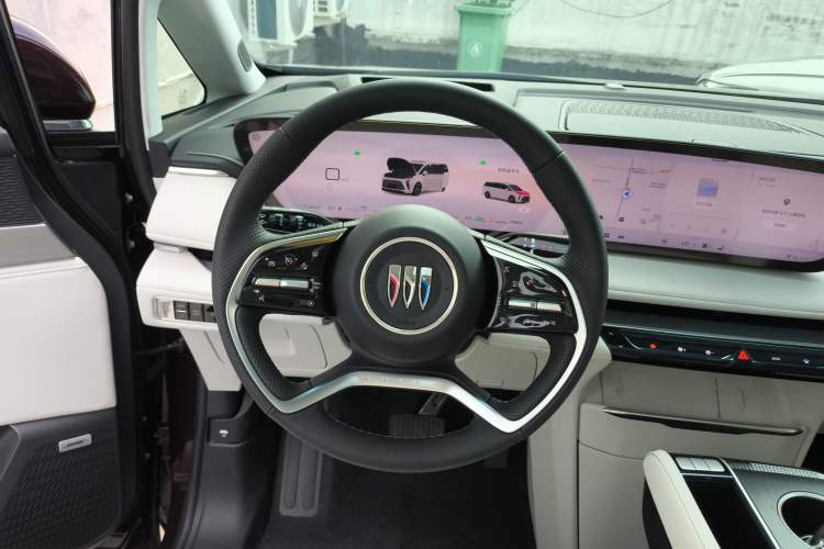 Used Buick GL8 New Energy 2024 Lu Zun Luxury Edition 7-Seater
