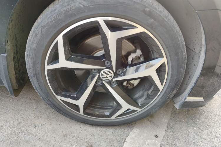 Used Volkswagen Magotan 2023 2 Million Units Limited Edition 330TSI DSG Leading Version