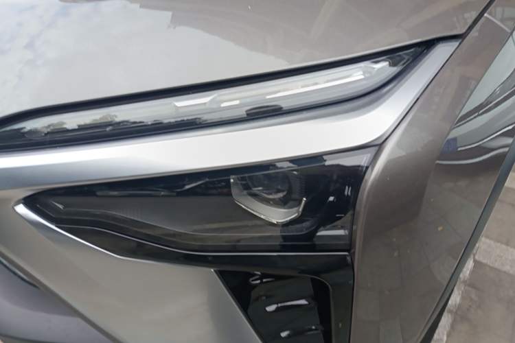 Used Nio ES8 2020 580 km Range Signature Edition Six-Seater Version
