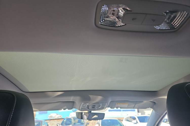 Used Roewe i6 MAX New Energy 2023 EV 420 Skyroof Special Edition
