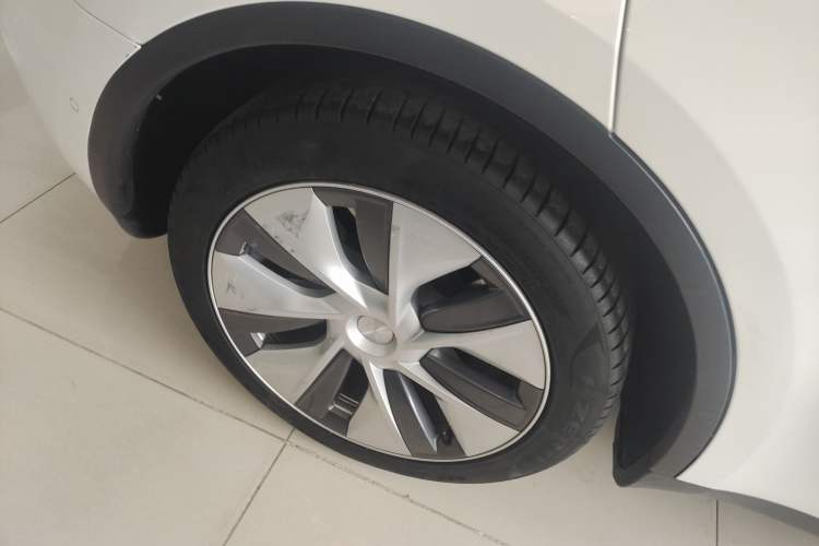 Used Tesla Model Y 2022 Rear-Wheel-Drive Version
