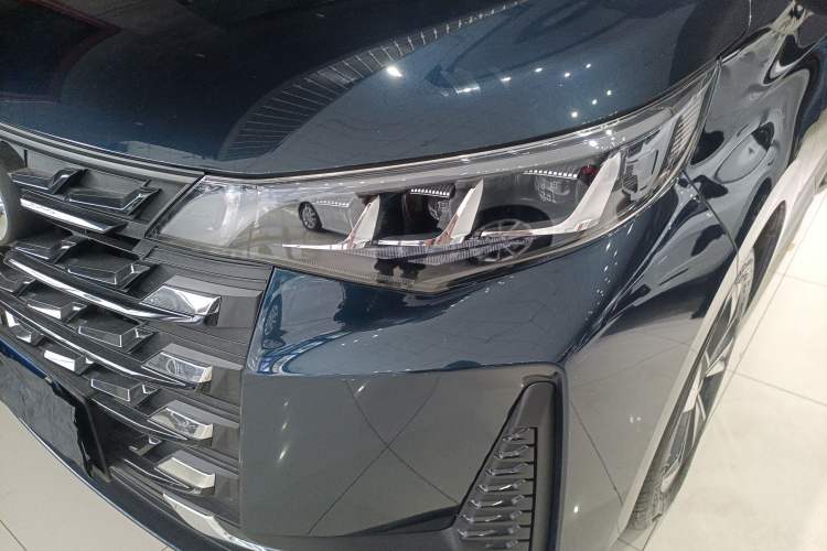 Used GAC Trumpchi M6 2023 PRO 270T DCT Luxury Edition