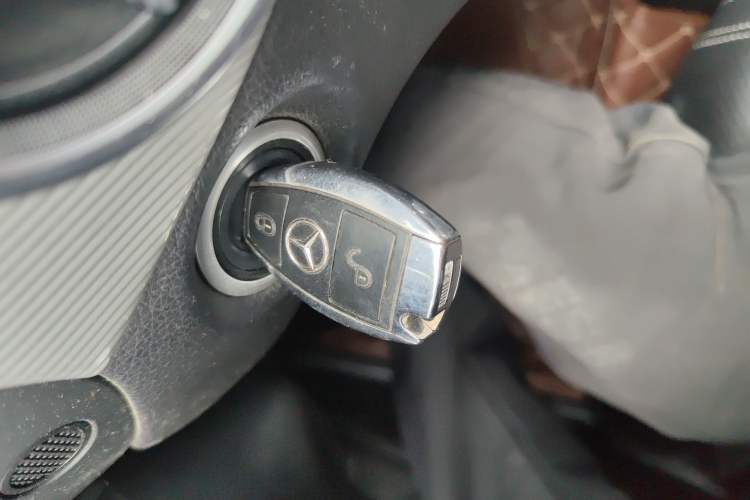 Used Mercedes-Benz GLA 2015 GLA 220 4MATIC Fashion Model