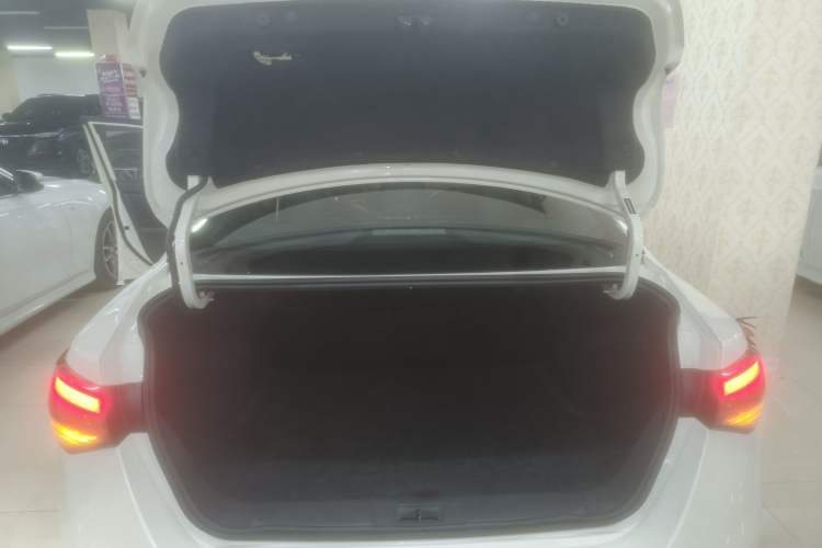 Used Nissan Sylphy 2022 1.6L XL CVT Enjoyment Edition
