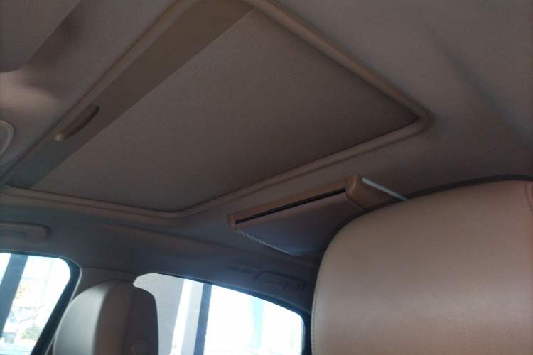 Used Buick GL8 2017 ES 28T Premium Version China V Standard
