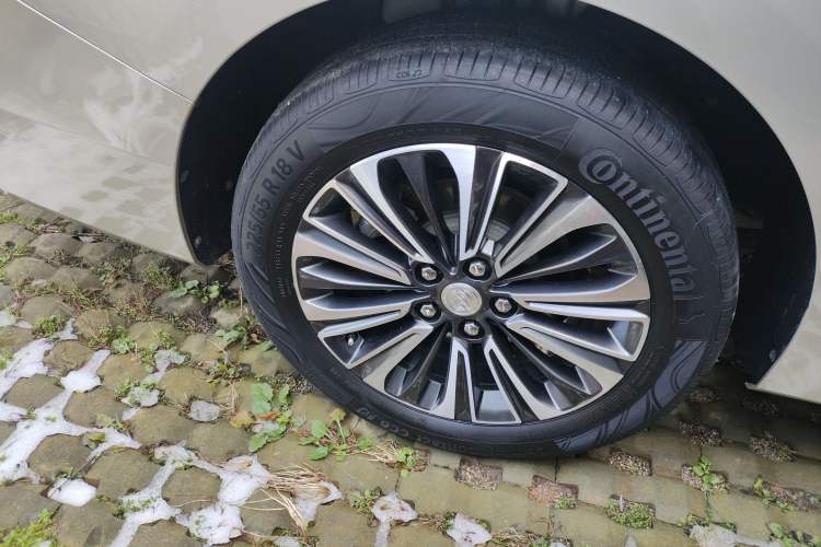 Used Buick GL8 2021 ES Land Cruiser 653T Flagship Model