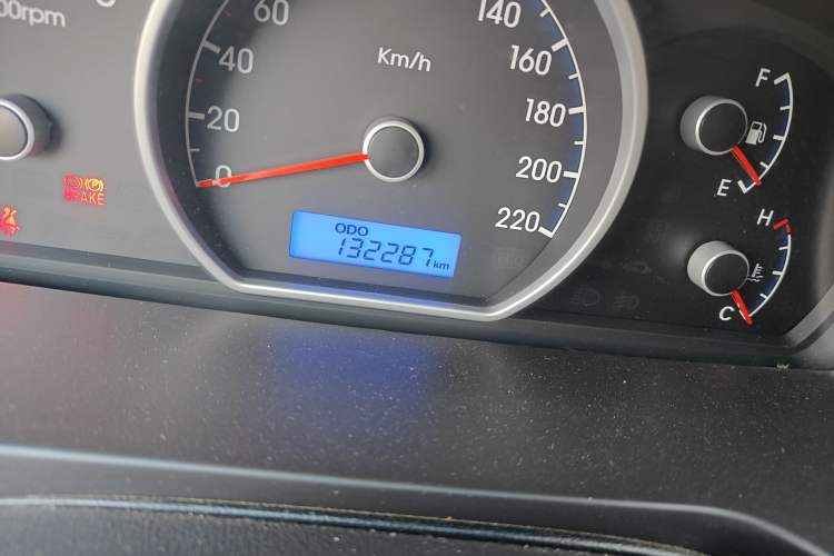 Used Hyundai Celesta 2011 1.6L Manual Comfort Version