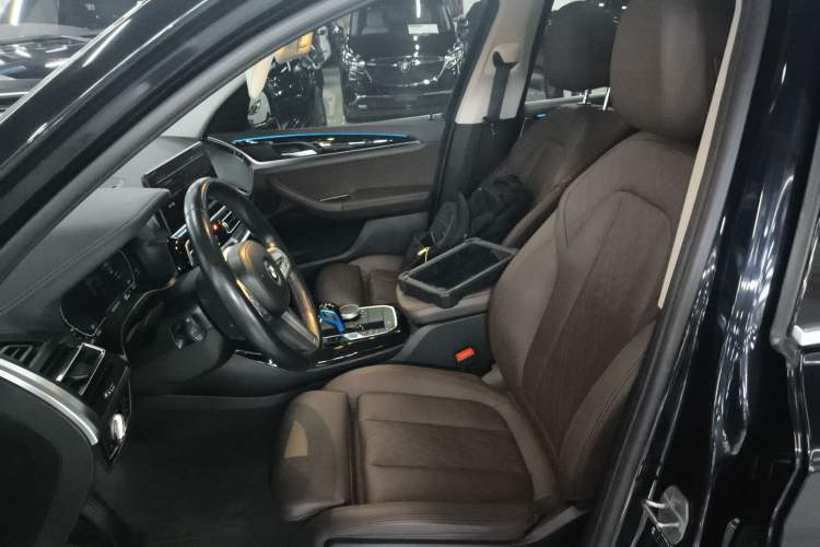 Used BMW iX3 2022 Leading Model
