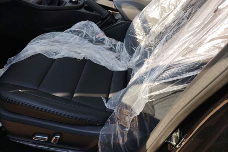 Used Great Wall Poer 2023 2.0T Commercial Version Manual Diesel 4x4 Elite Long-Box GW4D20M