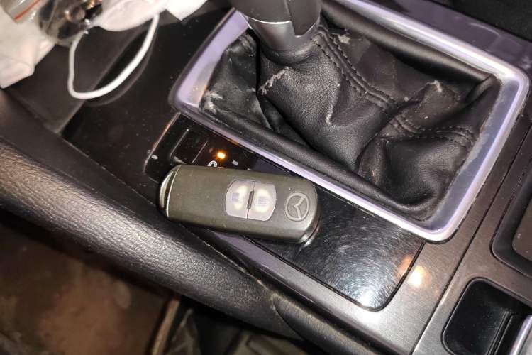 Used Mazda CX-5 2015 2.0L Automatic Two-Wheel Drive Urban Version
