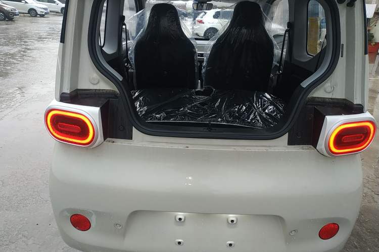 Used Wuling Hongguang MINIEV 2024 3rd Generation 215km Youth Edition
