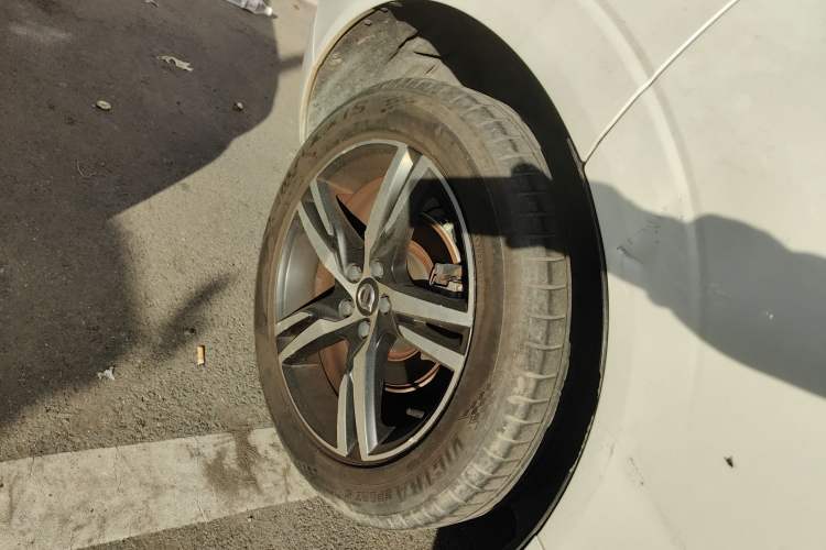 Used Volvo XC60 2019 T5 4x4 Smart & Dynamic Sport Edition China VI Standard