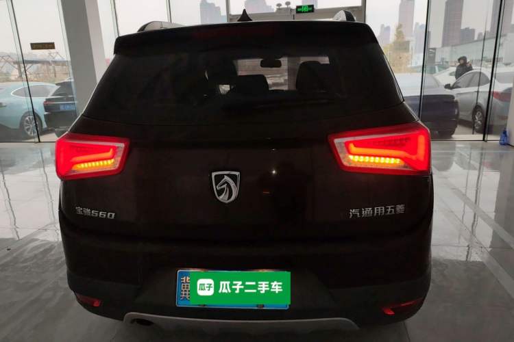 Used Baojun 560 2016 1.8L iAMT Luxury Model