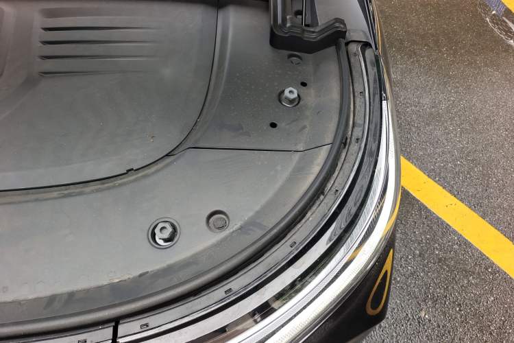 Used VOYAH Dream 2024 PHEV Ultra-Long Range Flagship Edition
