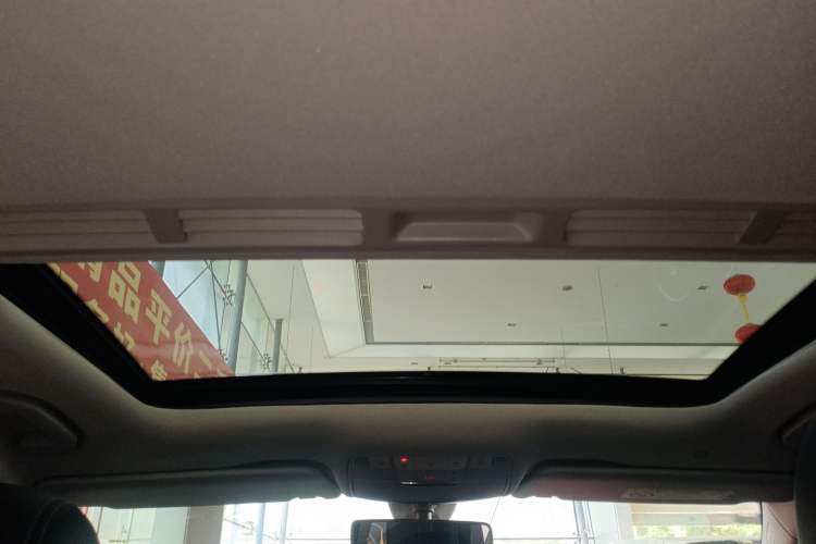 Used Mercedes-Benz C-Class 2019 C 180 L Fashion Edition Sport Version