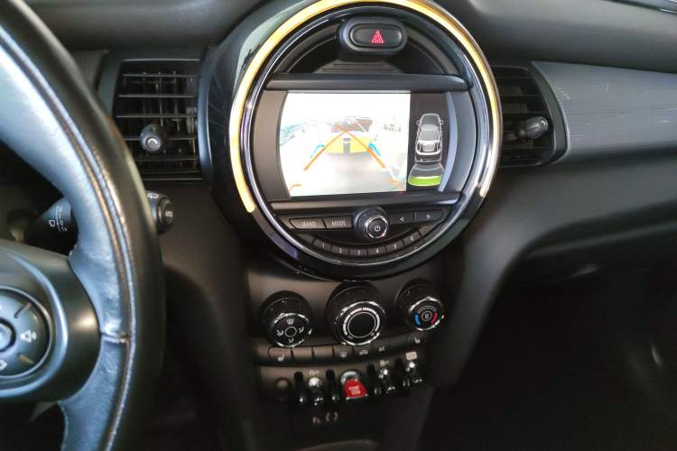 Used  MINI 2016 1.5T COOPER