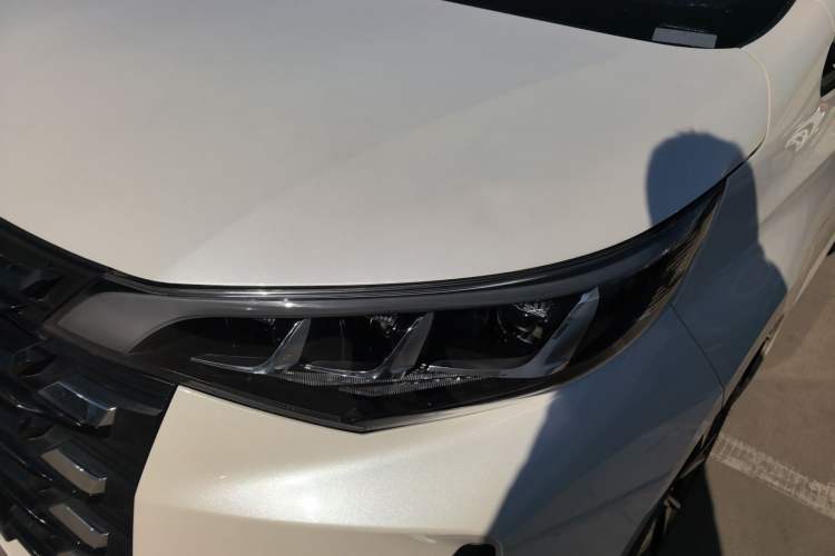 Used GAC Trumpchi M6 2023 PRO 270T DCT Luxury Edition
